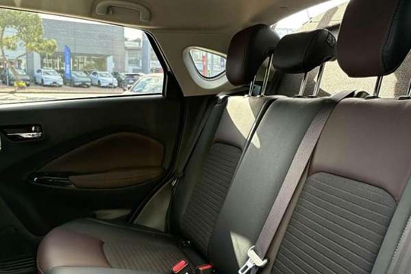 2025 Suzuki Fronx Hybrid GLX KW