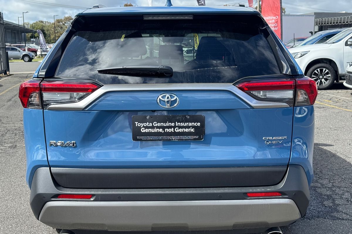 2025 Toyota RAV4 Cruiser AXAH54R