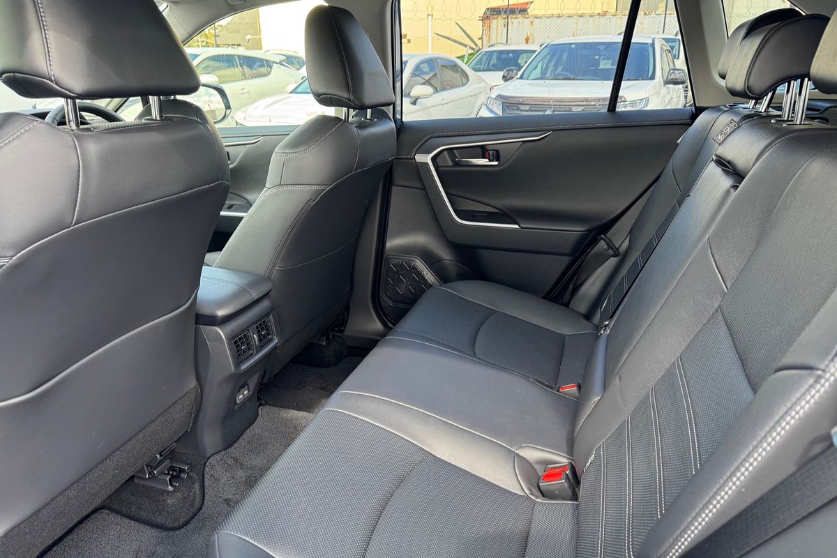 2025 Toyota RAV4 Cruiser AXAH54R