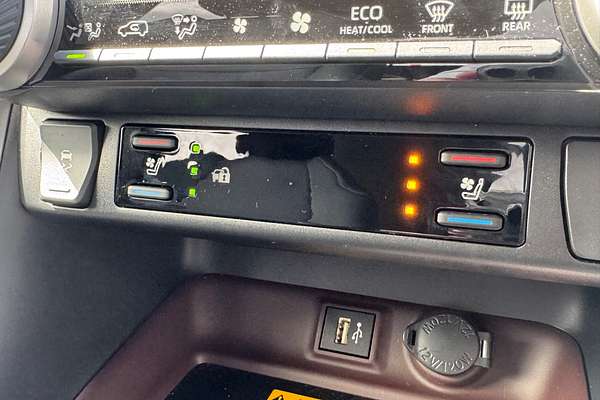 2025 Toyota RAV4 Cruiser AXAH54R