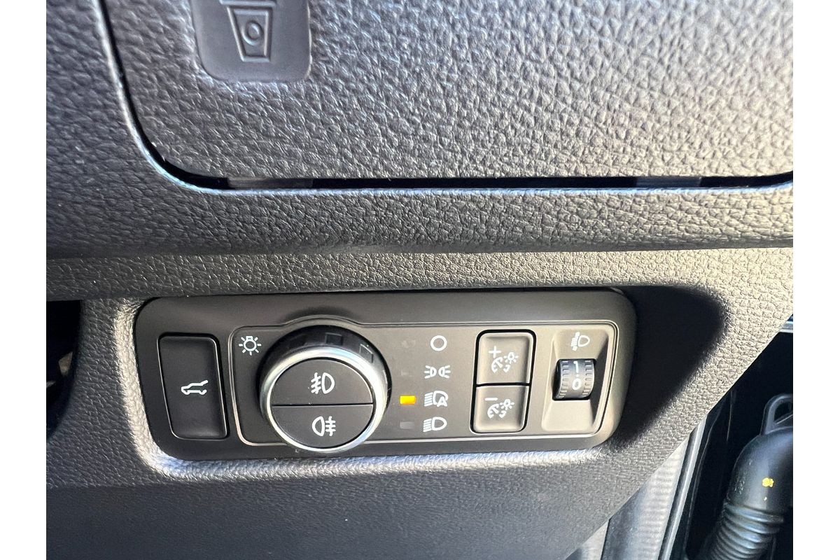 2025 Ford Everest Sport 2.0L