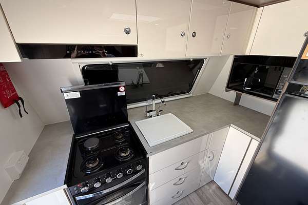 2018 Jayco SILVERLINE outback 21.65-4.ob.18sl