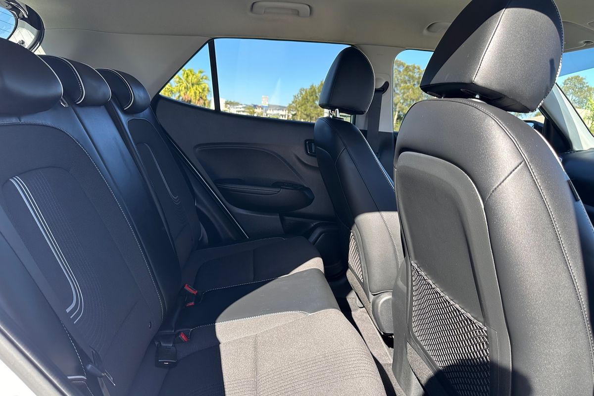 2020 Hyundai Venue Elite QX.2