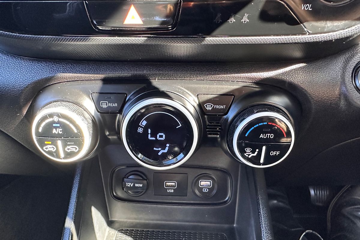 2020 Hyundai Venue Elite QX.2