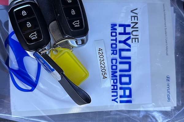 2020 Hyundai Venue Elite QX.2