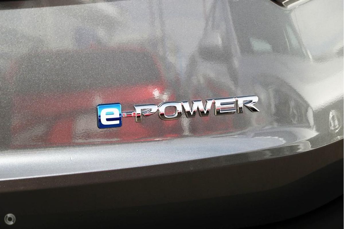 2025 Nissan X-TRAIL ST-L e-POWER T33
