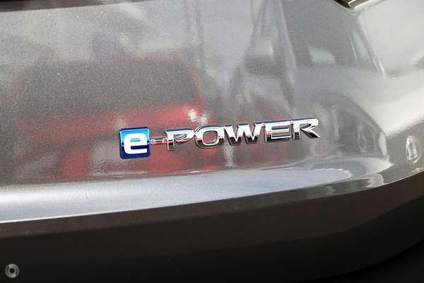 2025 Nissan X-TRAIL ST-L e-POWER T33