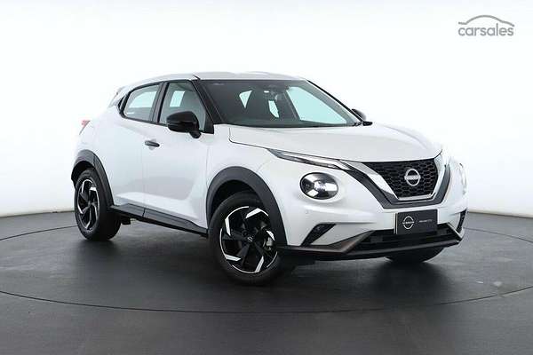 2025 Nissan JUKE ST+ F16