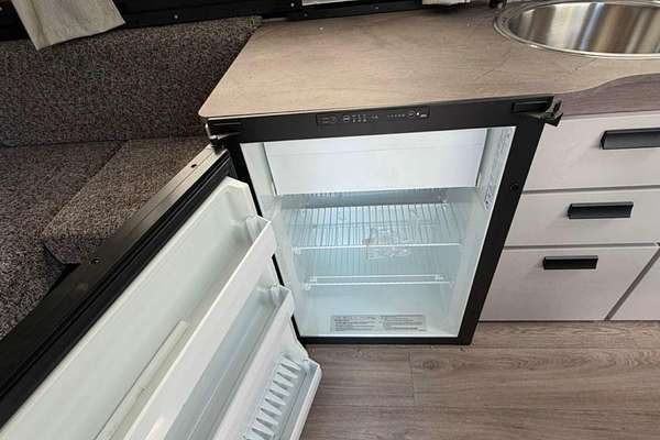 2025 Jayco Swan Ob.Cp-My25