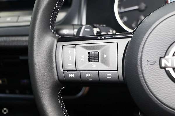 2025 Nissan QASHQAI ST-L J12