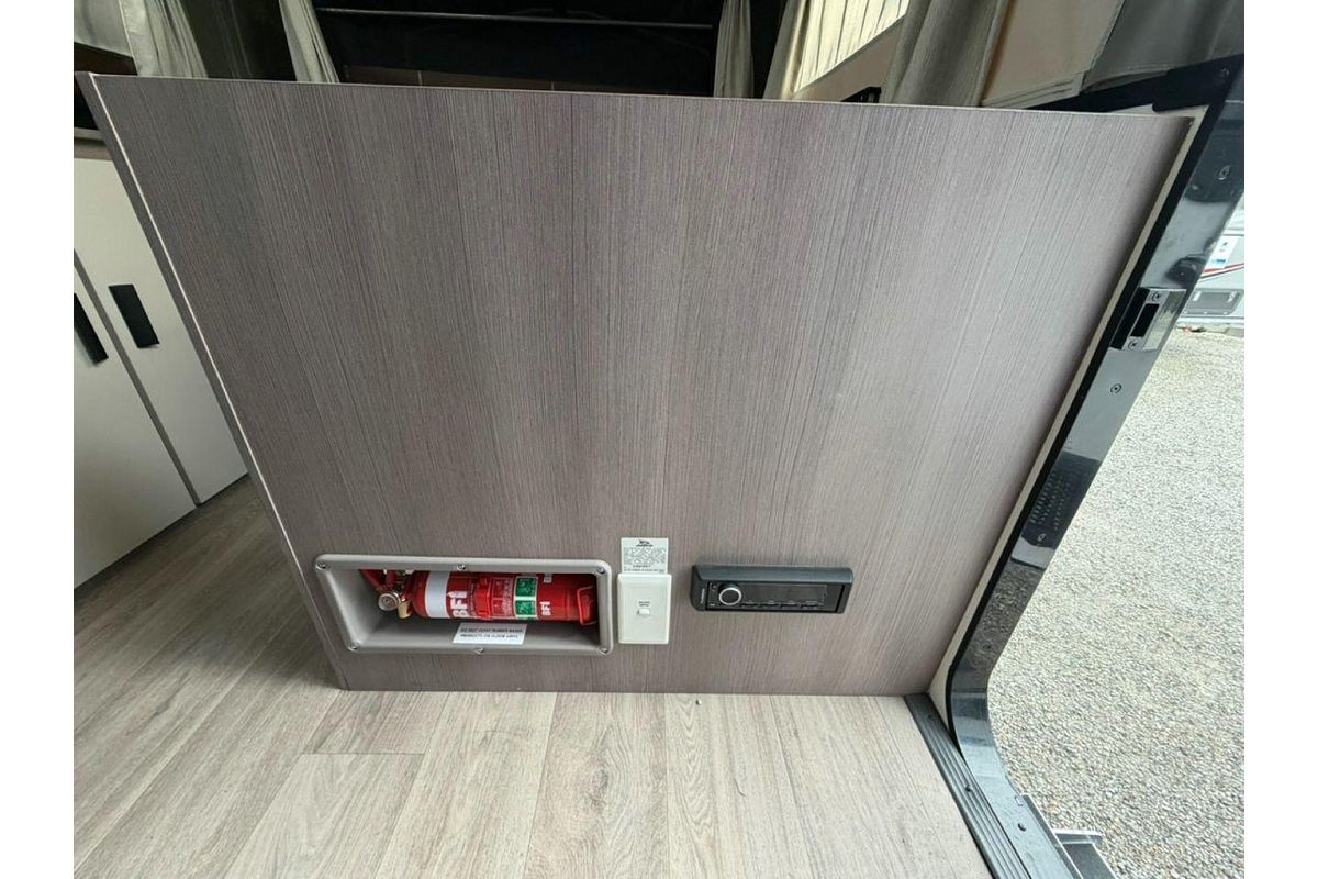 2025 Jayco Lark Ob.Cp-My25