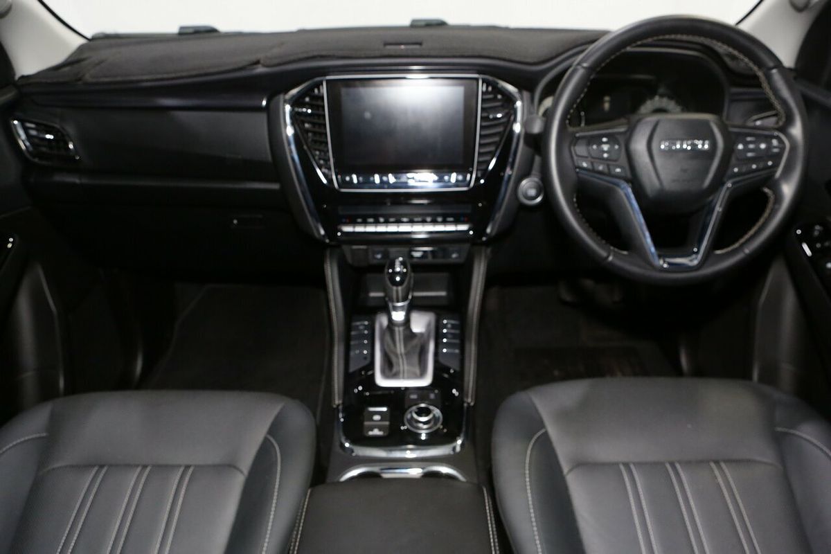 2024 Isuzu MU-X LS-T