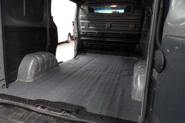 2017 Renault Trafic 66KW X82 SWB Low Roof