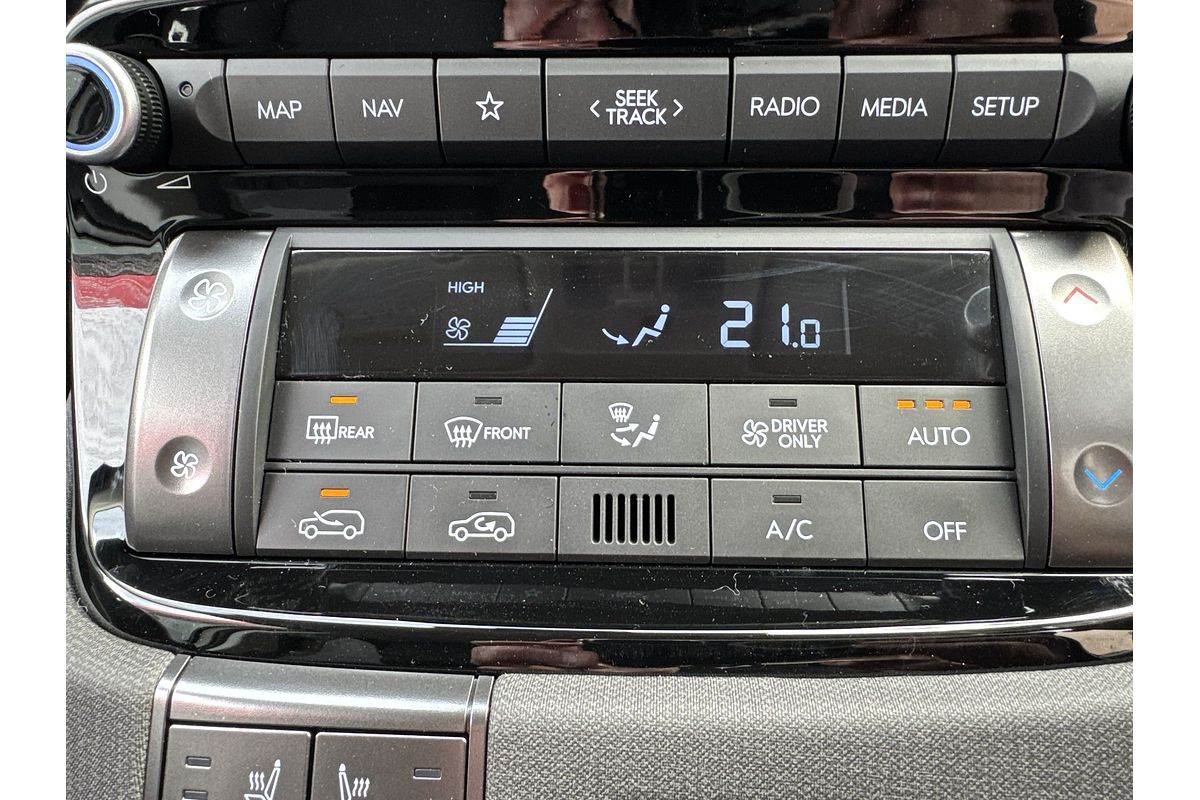 2025 Hyundai INSTER Cross AX.V1