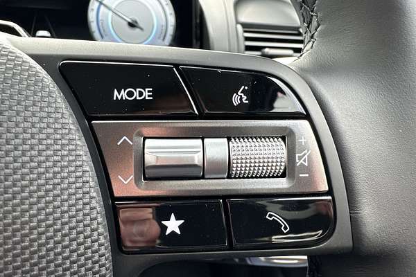 2025 Hyundai INSTER Cross AX.V1