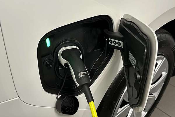 2025 Volkswagen ID. Buzz Cargo BEV550 EBN SWB