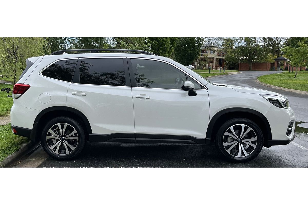 2021 Subaru Forester 2.5i Premium S5