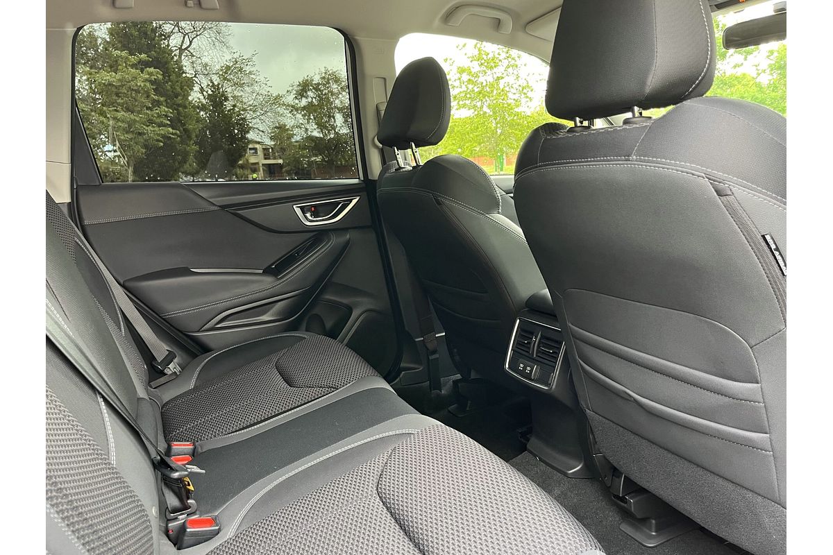 2021 Subaru Forester 2.5i Premium S5