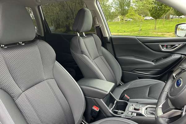 2021 Subaru Forester 2.5i Premium S5