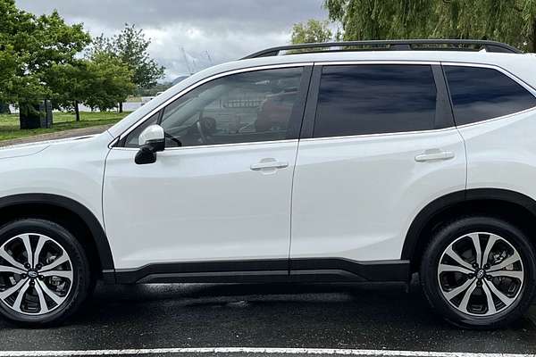 2021 Subaru Forester 2.5i Premium S5