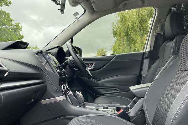 2021 Subaru Forester 2.5i Premium S5