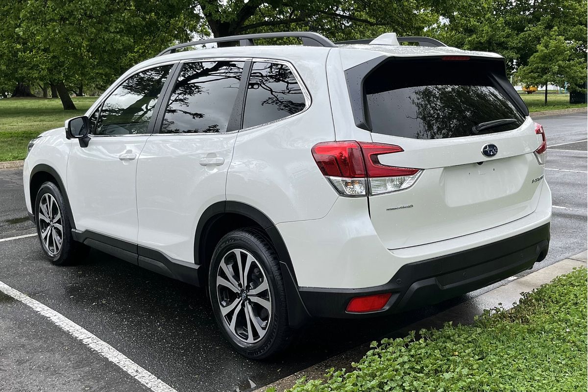 2021 Subaru Forester 2.5i Premium S5