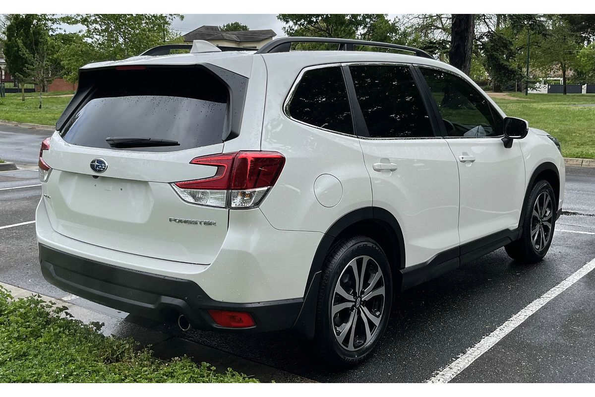 2021 Subaru Forester 2.5i Premium S5