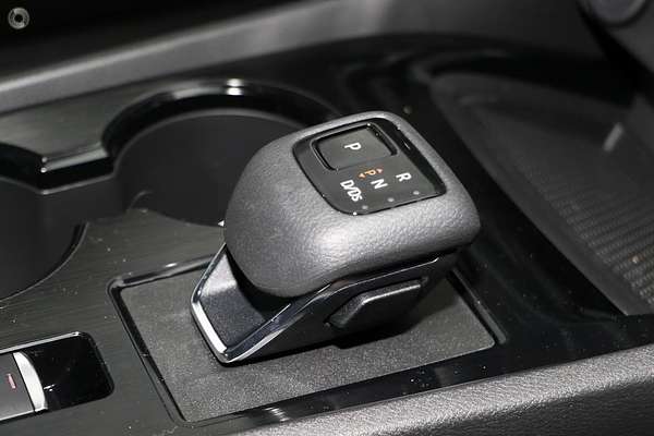 2025 Nissan X-TRAIL ST T33