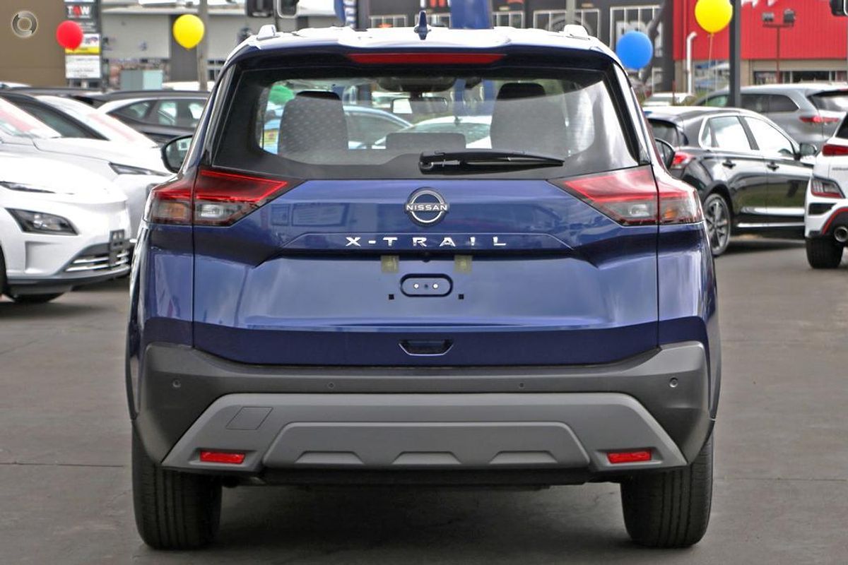 2025 Nissan X-TRAIL ST T33