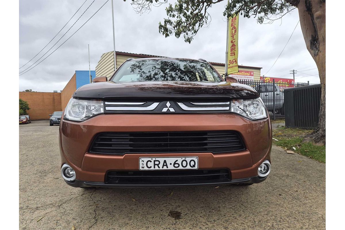 2014 Mitsubishi Outlander LS ZJ