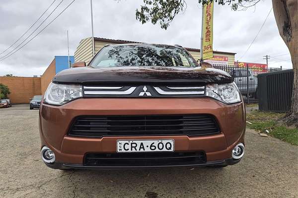 2014 Mitsubishi Outlander LS ZJ