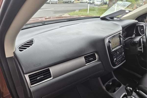 2014 Mitsubishi Outlander LS ZJ