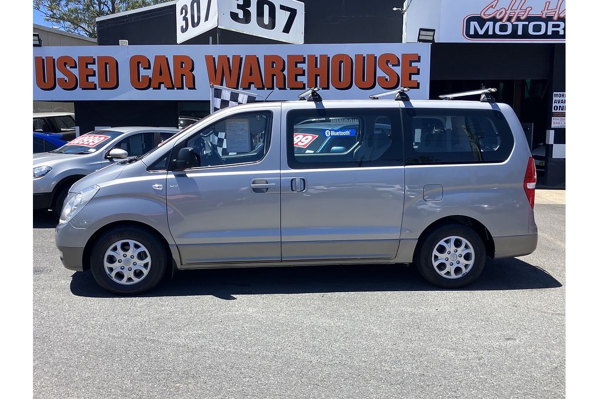 2013 Hyundai iMax TQ-W