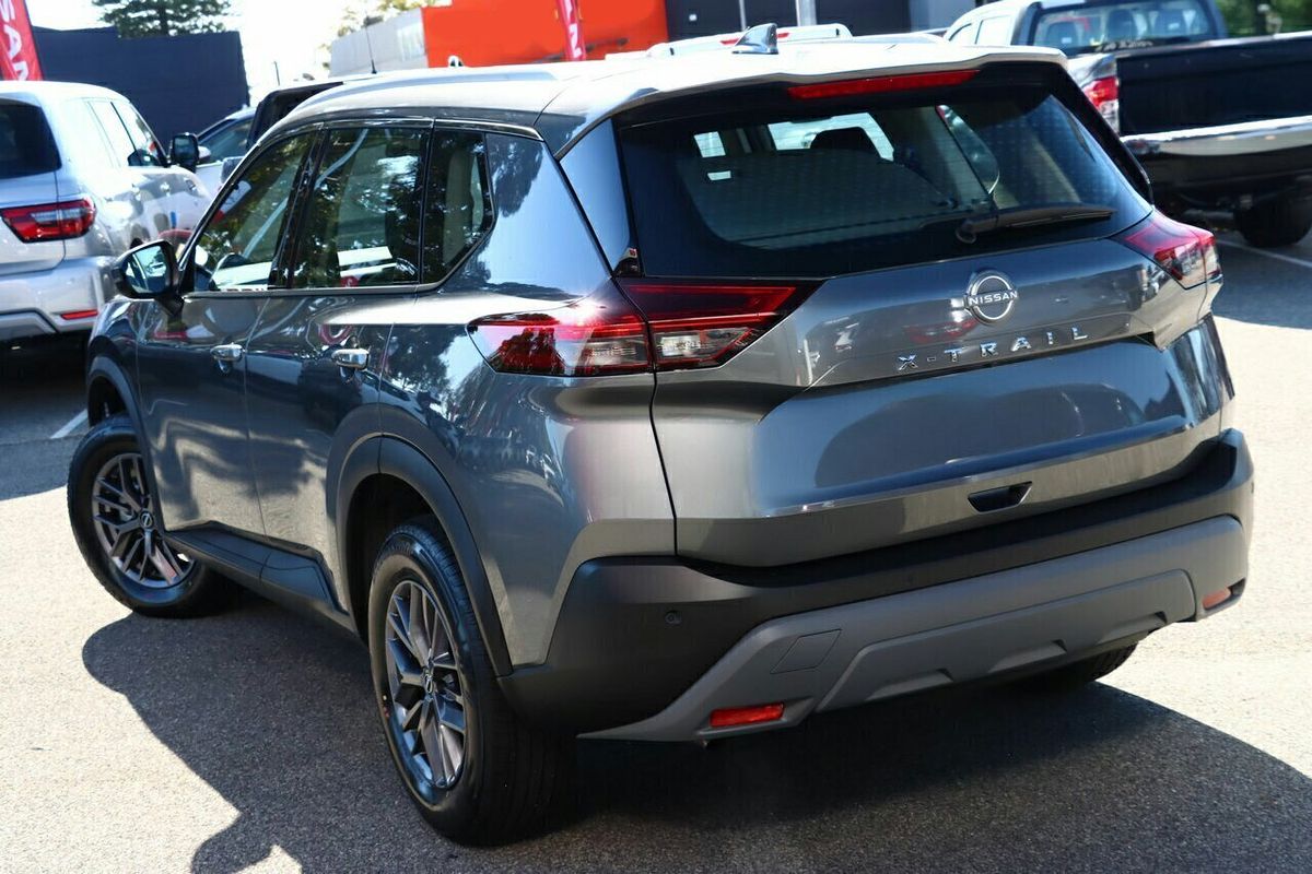 2025 Nissan X-TRAIL ST T33