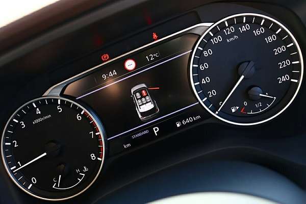 2025 Nissan X-TRAIL ST T33