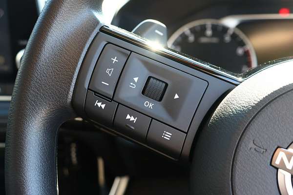 2025 Nissan X-TRAIL ST T33