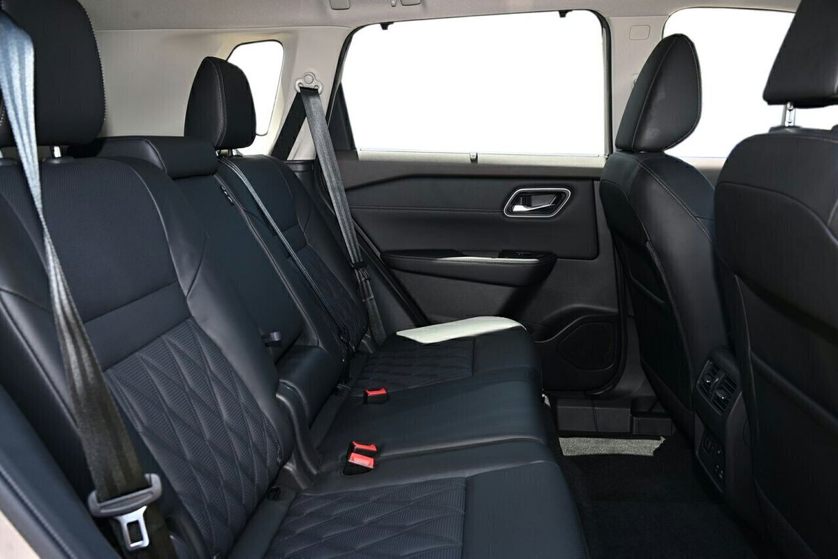 2025 Nissan X-TRAIL Ti-L e-POWER T33