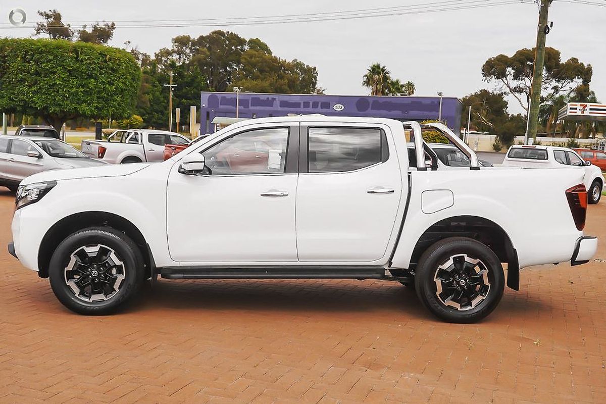 2025 Nissan Navara ST-X D23 4X4