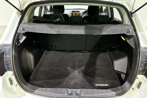 2023 Mitsubishi ASX GS XD