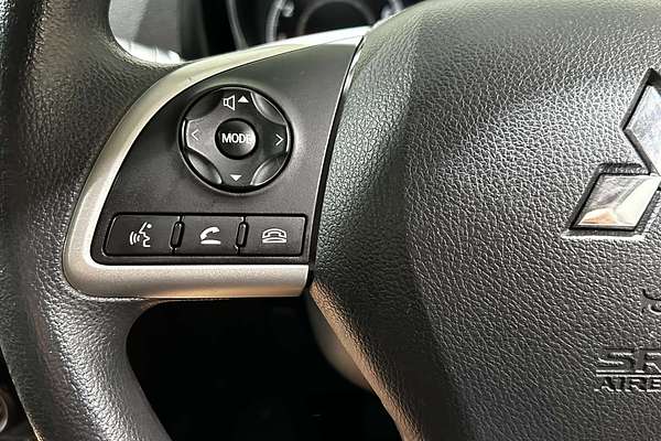 2023 Mitsubishi ASX GS XD