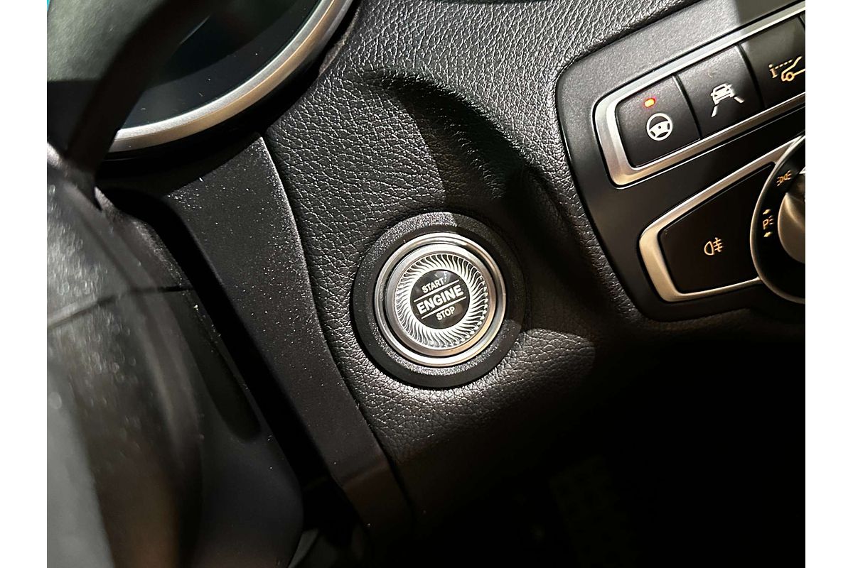 2019 Mercedes-Benz C-Class C300 W205