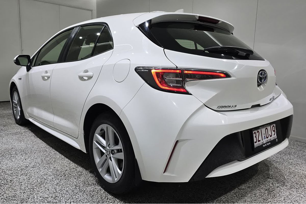 2022 Toyota Corolla Ascent Sport Hybrid ZWE211R