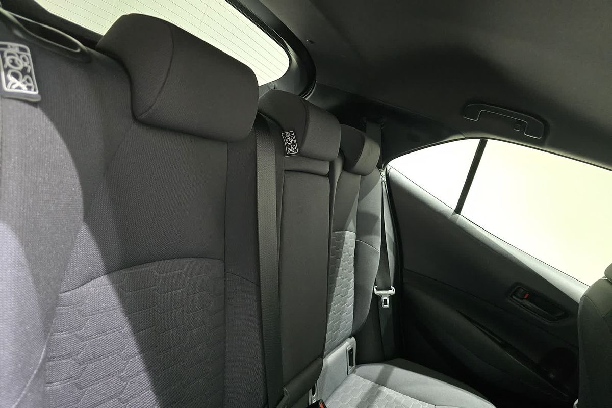 2022 Toyota Corolla Ascent Sport Hybrid ZWE211R