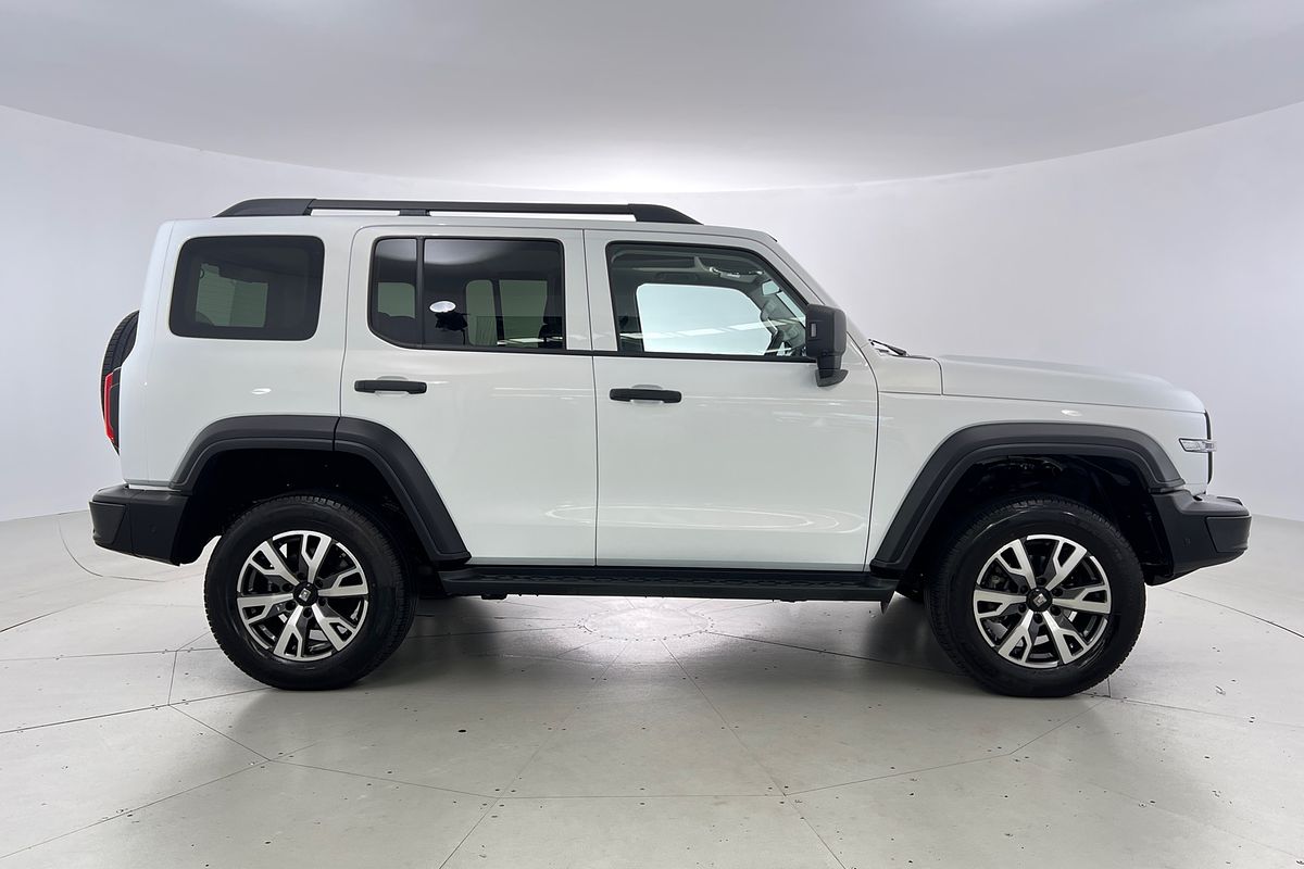 2024 GWM Tank 300 Ultra Hybrid P01