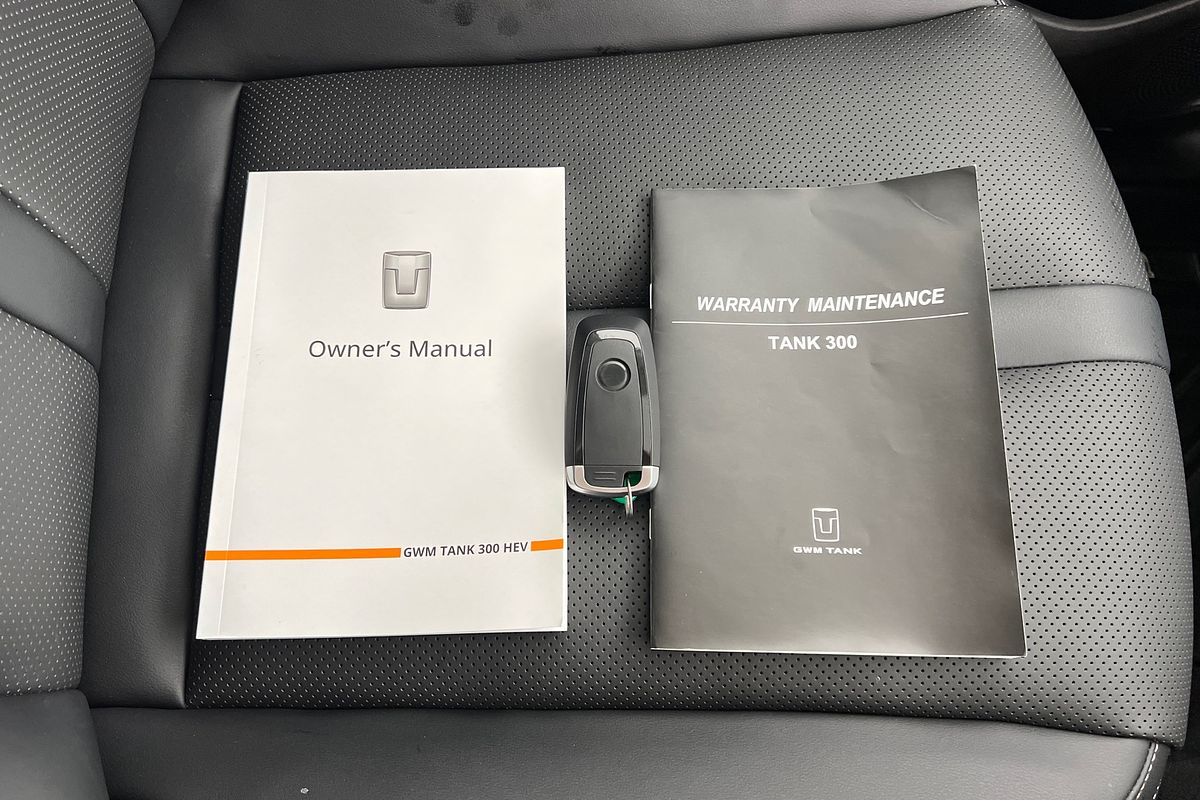 2024 GWM Tank 300 Ultra Hybrid P01