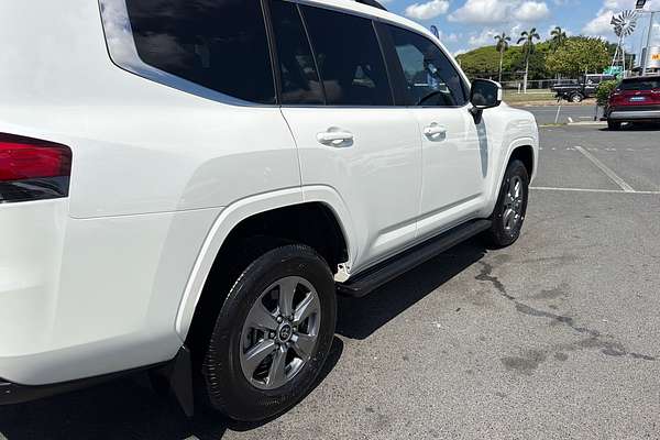 2023 Toyota Landcruiser VX FJA300R