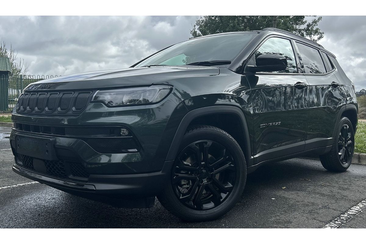 2023 Jeep Compass Night Eagle M6