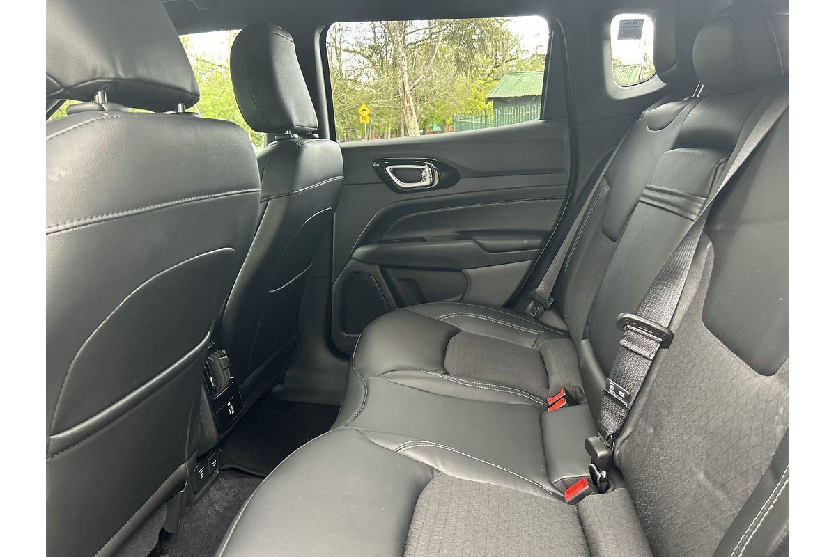 2023 Jeep Compass Night Eagle M6