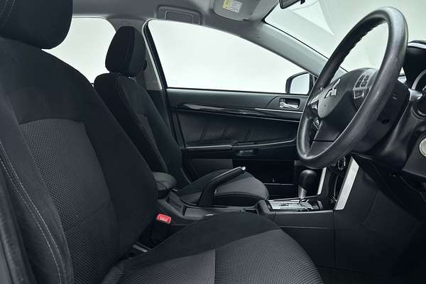 2017 Mitsubishi Lancer ES Sport CF