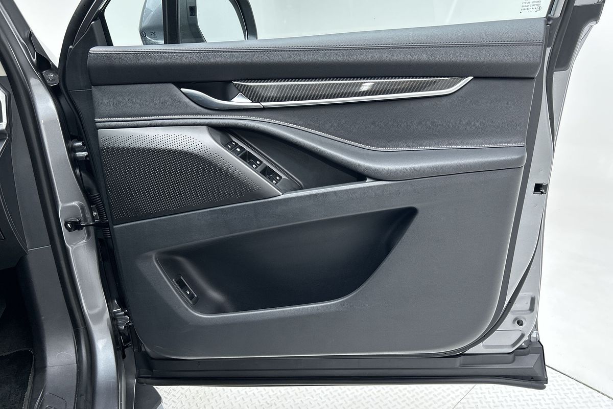 2023 LDV D90 Executive SV9A